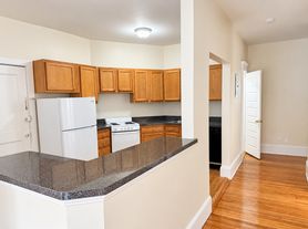 1589-1595 Beacon St