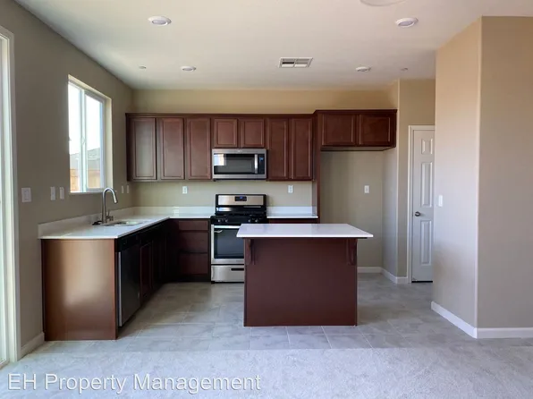 8877 Tethys Ln, Elk Grove, CA 95758