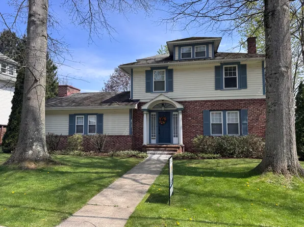 122 Walnut St, Brookville, PA 15825