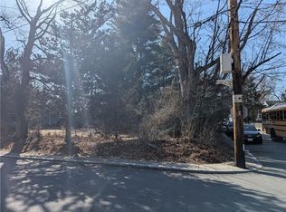 20 Van Ausdall St, Providence, RI 02909