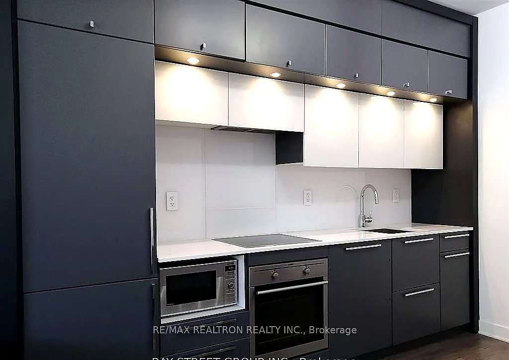 1 bed, $2,350 — Photo 4
