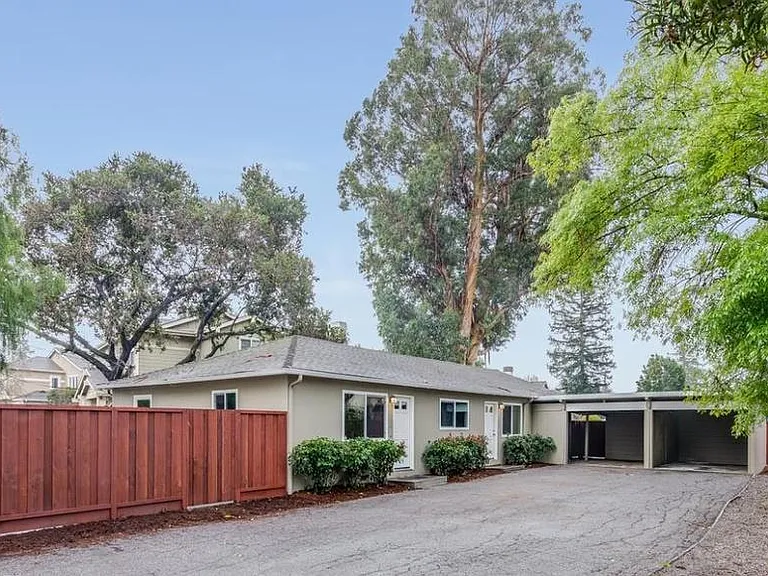 1382 Valota Rd — Photo 15