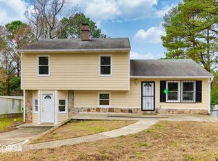 1176 Demere Dr, Stone Mountain, GA 30083