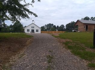 1094 Angela Rd, Wagener, SC 29164