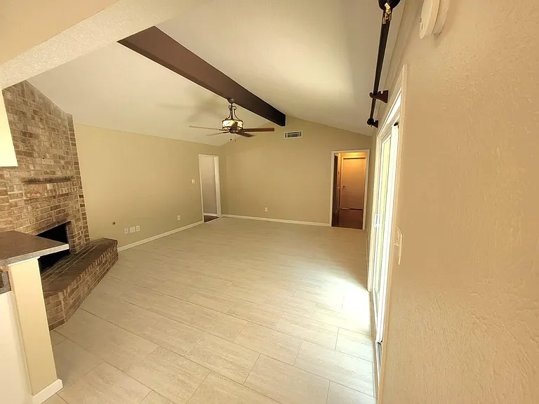 22 W Broken Oak Ct — Photo 14