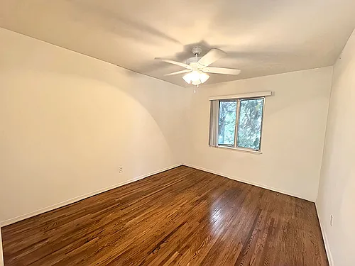 470 S Mariposa Ave #16 — Photo 8