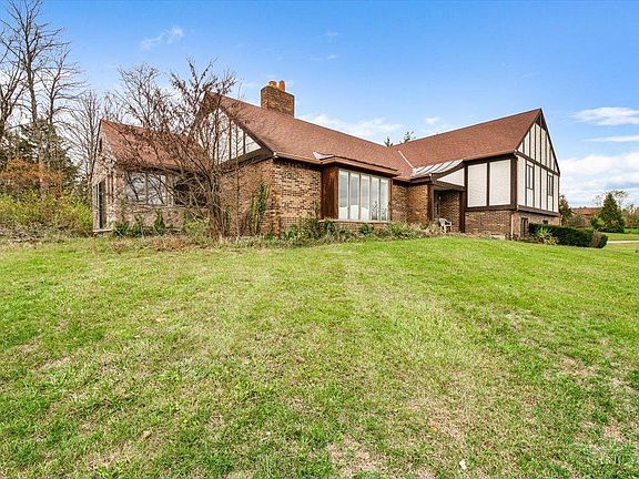 2nd image of 3809 Lainey Dr