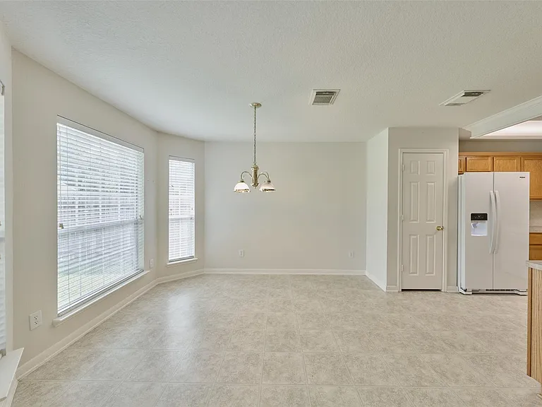506 Elm Ridge Dr — Photo 11