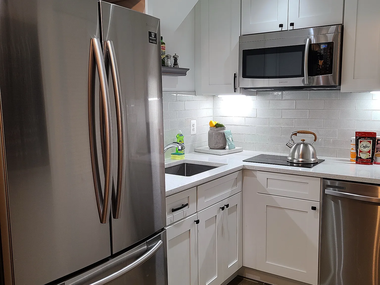 15529 Port Washington Ct — Photo 2