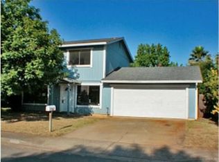 3770 Pluto St, Redding, CA 96002