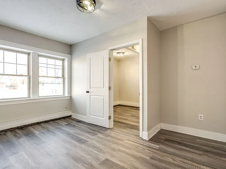 3209 Archwood Avenue 3773 West 33rd St — Photo 17