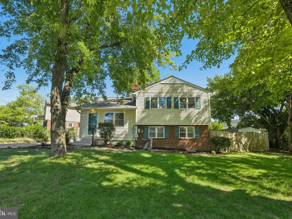 13401 Baxter St, Woodbridge, VA 22191