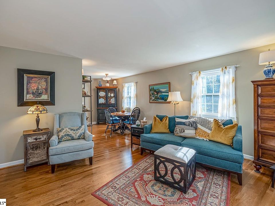 815 Edwards Rd Greenville SC Zillow