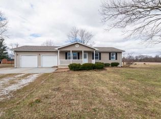 23269 Greenapple Ln, Jerseyville, IL 62052