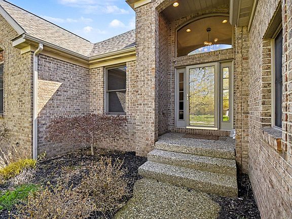 2nd image of 6328 Summerhill Dr