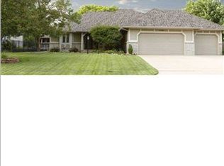 11708 W Douglas Ave, Wichita, KS 67212