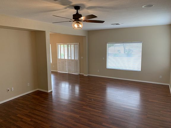 3rd image of 25206 N 40th Ave
