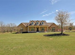 155 Pavilion Dr, Cedar Creek, TX 78612