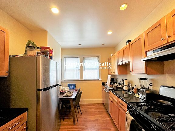 2nd image of 229 Chestnut Hill Ave #1T
