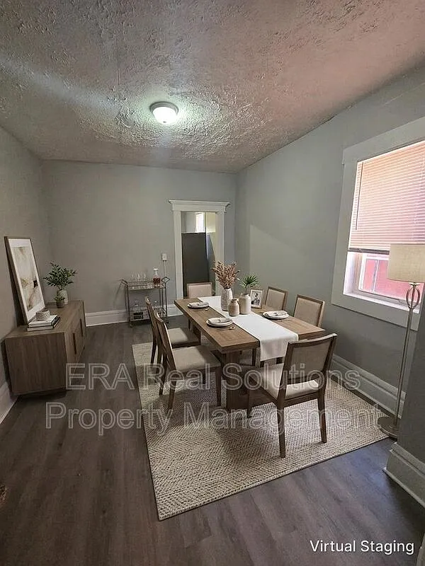 3 bed, 1.5 bath, 1260 sqft, $1,150 — Photo 2