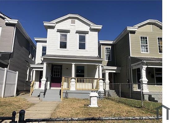 2nd image of 1913 Griffiths Ave Unit 2