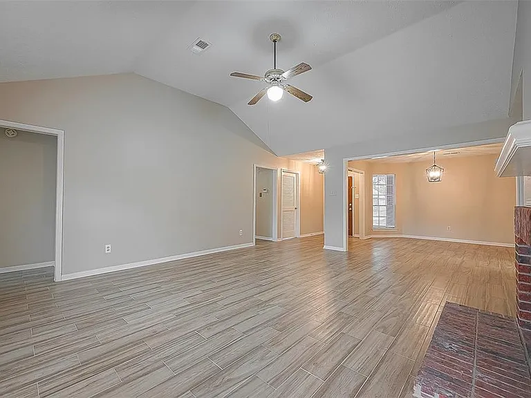 22319 Rangeview Dr — Photo 19