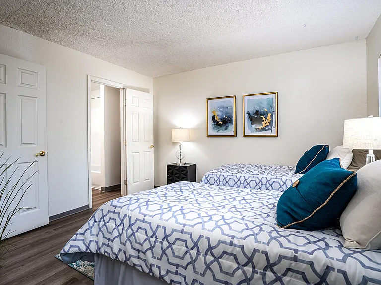 Sycamore Lane Apartments — Photo 8