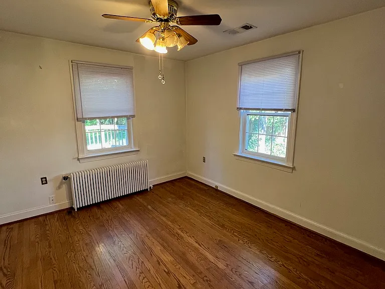 2241 N Harrison St — Photo 17