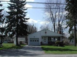 215 Howard Rd, Rochester, NY 14606