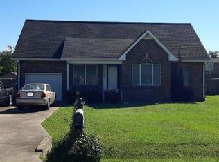 505 Castleview Dr, Lebanon, TN 37087