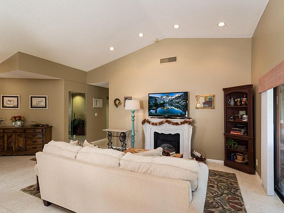 5th image of 10788 Bahama Palm Way APT 202