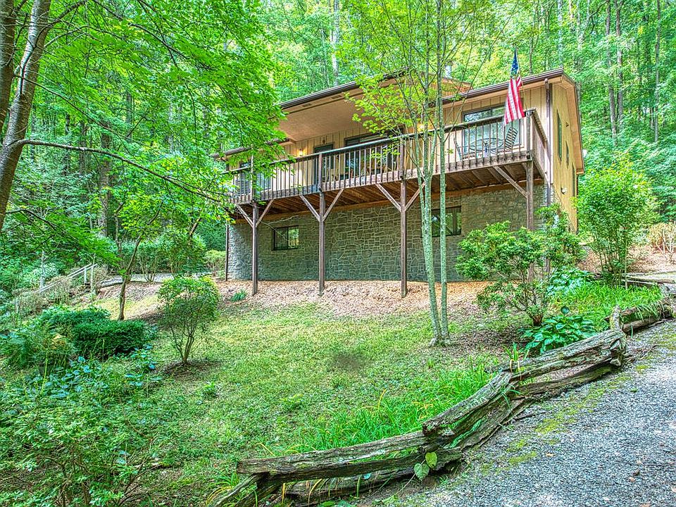 1st image of 241 Wildflower Ln