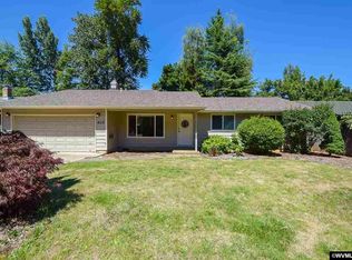 825 Valleywood Dr SE, Salem, OR 97306