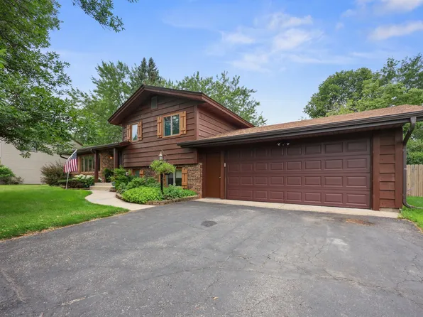 935 Julie Dr, Saint Cloud, MN 56303