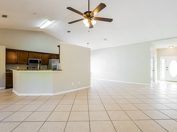 4th image of 467 Brightview Dr