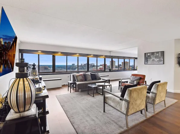 1920 S 1st St APT 906, Minneapolis, MN 55454