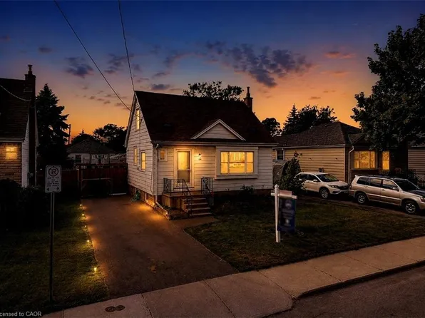 128 E 39th St, Hamilton, ON L8V 4H3