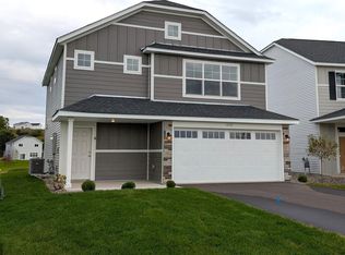 10531 Goodwin Ave S, Cottage Grove, MN 55016