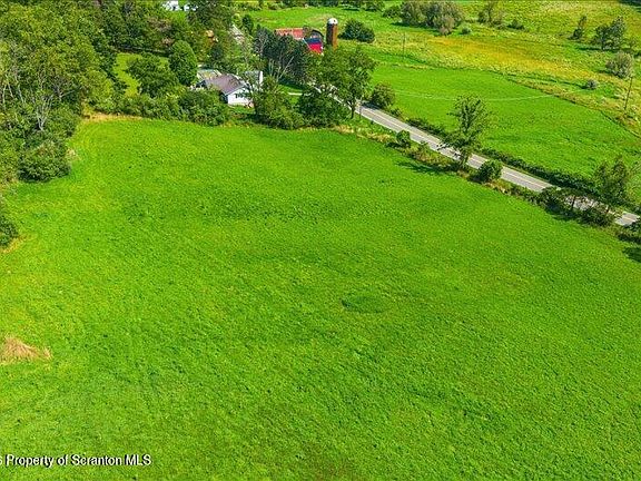 2nd image of Whites Ferry Rd