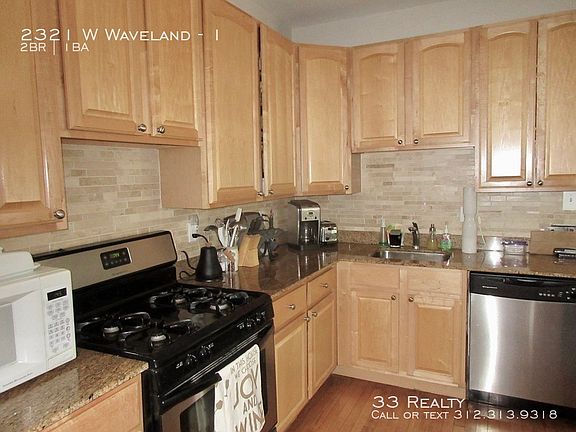 5th image of 2321 W Waveland Ave #1