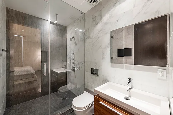 Rented by Compass | media 24