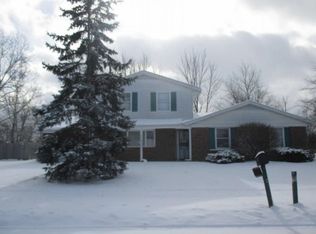 2110 Montford Dr, Fort Wayne, IN 46816