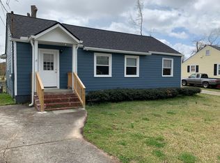 48 4th St, Newnan, GA 30263