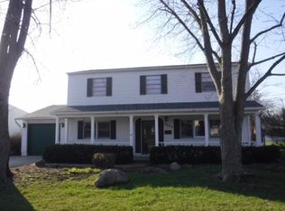 2635 La Rosa Dr, Grove City, OH