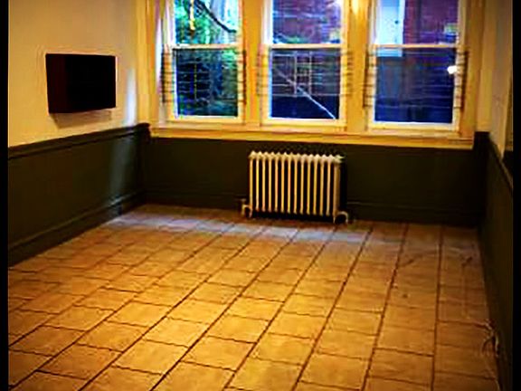 2nd image of 4700 Cedar Ave #1