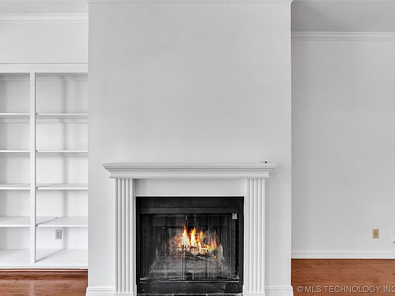 5th image of 1621 S Lewis Ave