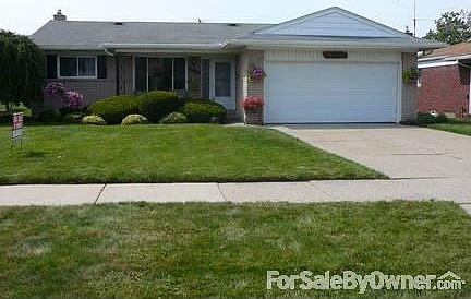 1st image of 30643 Glenwood Cir