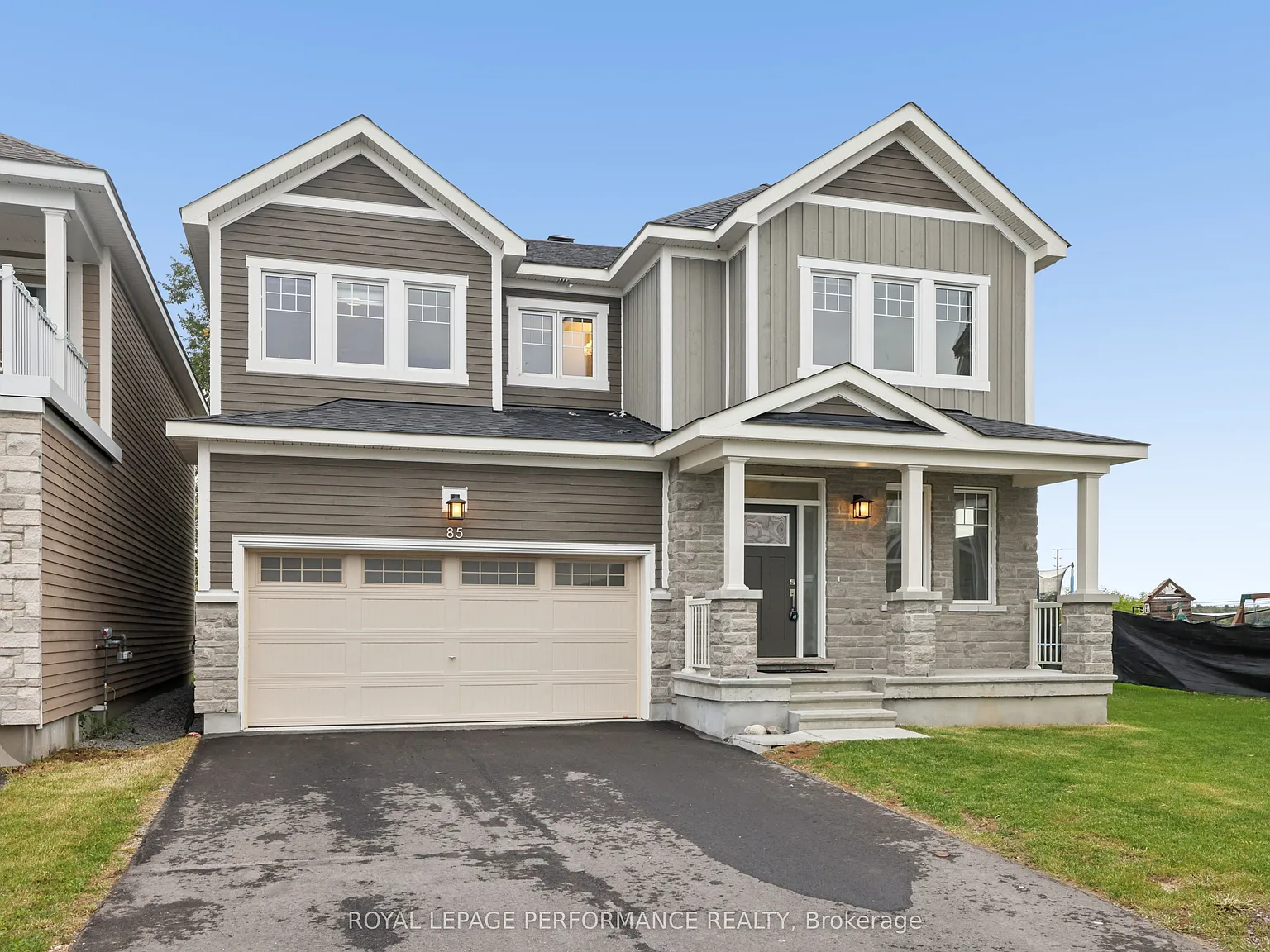 4 bed, $3,600 — Photo 2