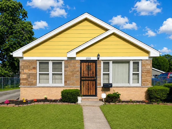 1333 Burnham Ave, Calumet City, IL 60409