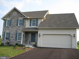 41 Elizabeth Run Dr #L-0059, Fredericksburg, PA 17026